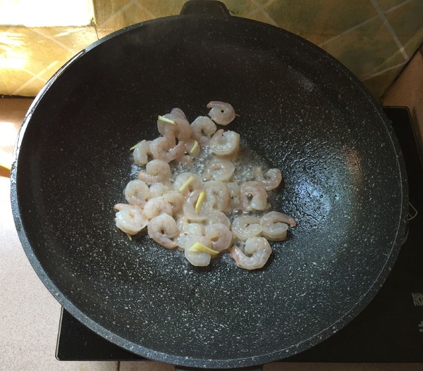 黃瓜炒蝦仁的做法-家常味炒菜譜-易網健康養生網 黃瓜炒蝦仁的做法-家常味炒菜譜
