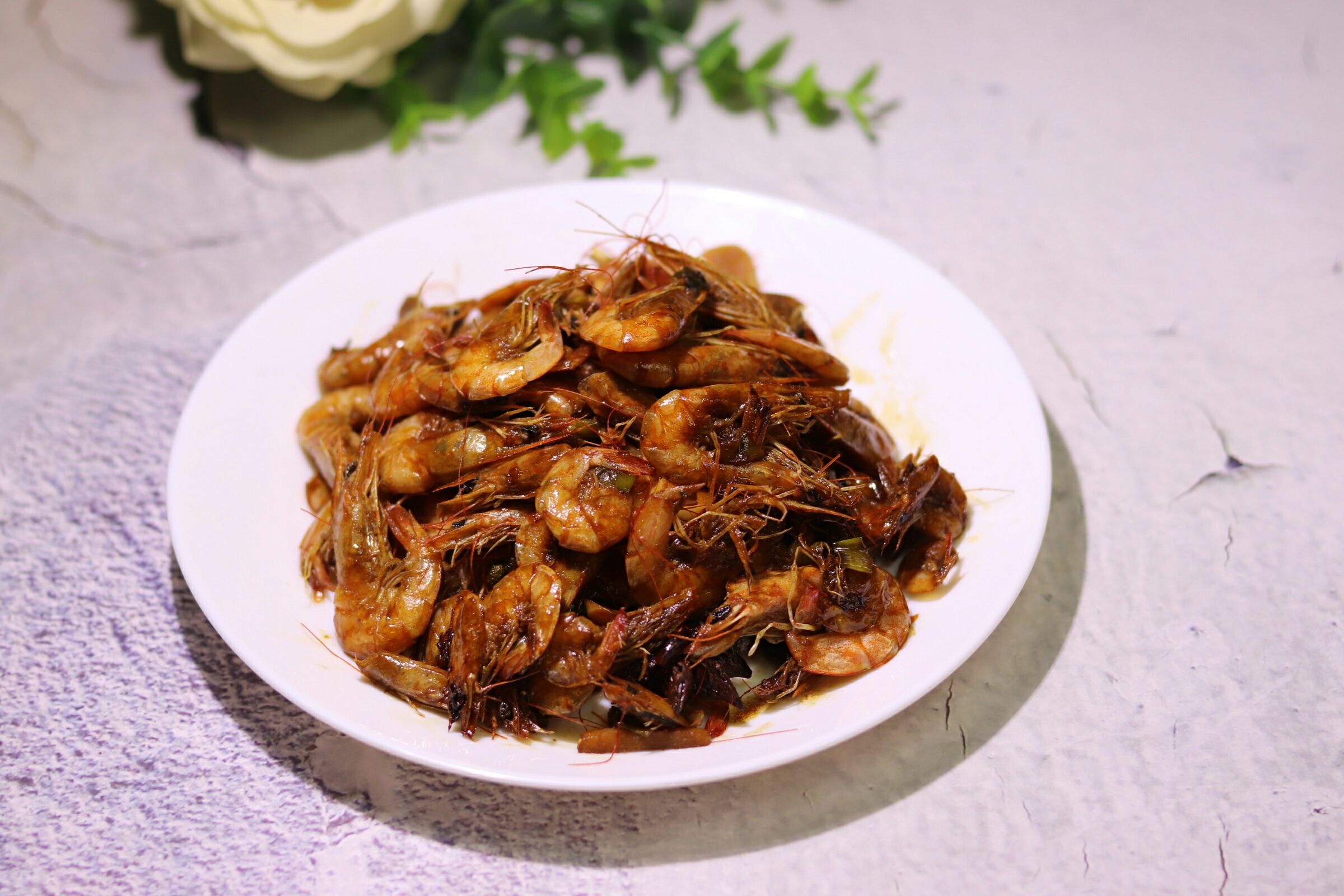 爆炒河蝦的做法-家常味炒菜譜-易網(wǎng)健康養(yǎng)生網(wǎng) 爆炒河蝦的做法-家常味炒菜譜