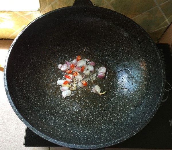 黃瓜炒蝦仁的做法-家常味炒菜譜-易網健康養生網 黃瓜炒蝦仁的做法-家常味炒菜譜