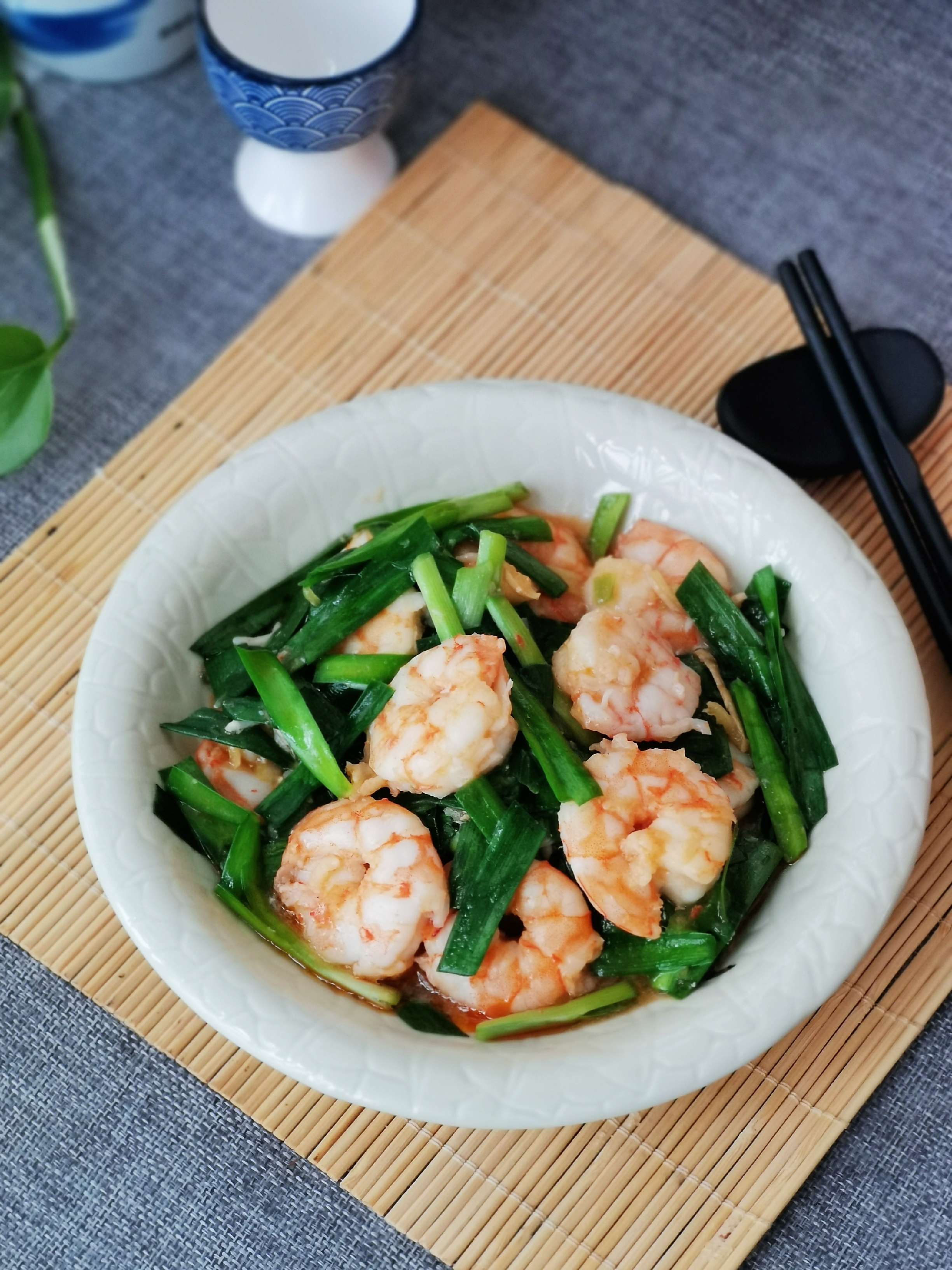 韭菜炒蝦仁的做法-咸鮮味炒菜譜-易網健康養生網 韭菜炒蝦仁的做法-咸鮮味炒菜譜