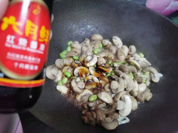 素燒口蘑的做法-家常味燒菜譜-易網健康養生網 素燒口蘑的做法-家常味燒菜譜