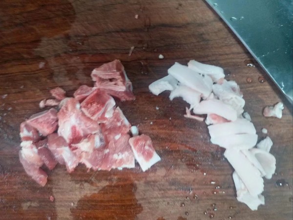 肉燒瓠子的做法-咸鮮味燒菜譜-易網<a href=http://www.aoa7937.com/ target=_blank class=infotextkey>健康養生</a>網 肉燒瓠子的做法-咸鮮味燒菜譜