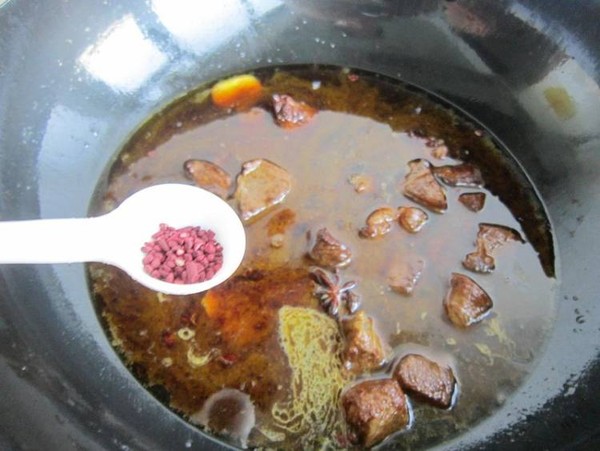 紅燜牛肉的做法-家常味燜菜譜-易網健康養生網 紅燜牛肉的做法-家常味燜菜譜