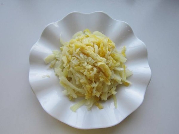 酸菜粉條羊肉的做法-家常味炒菜譜-易網健康養生網 酸菜粉條羊肉的做法-家常味炒菜譜