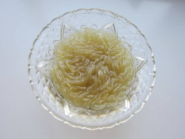 酸菜粉條羊肉的做法-家常味炒菜譜-易網健康養生網 酸菜粉條羊肉的做法-家常味炒菜譜