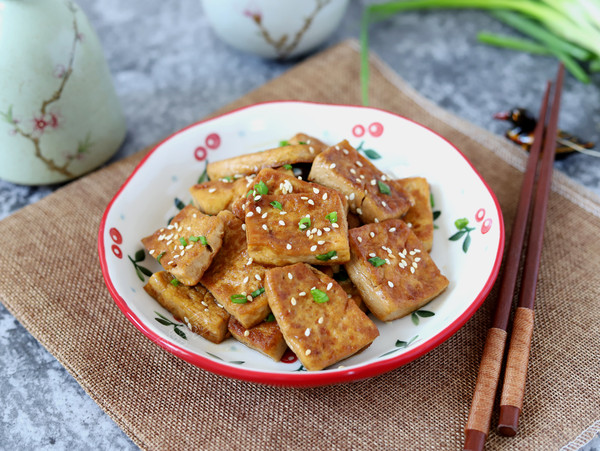 照燒豆腐的做法-家常味燒菜譜-易網健康養生網 照燒豆腐的做法-家常味燒菜譜