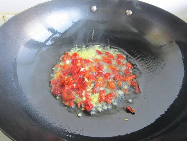 酸菜粉條羊肉的做法-家常味炒菜譜-易網健康養生網 酸菜粉條羊肉的做法-家常味炒菜譜