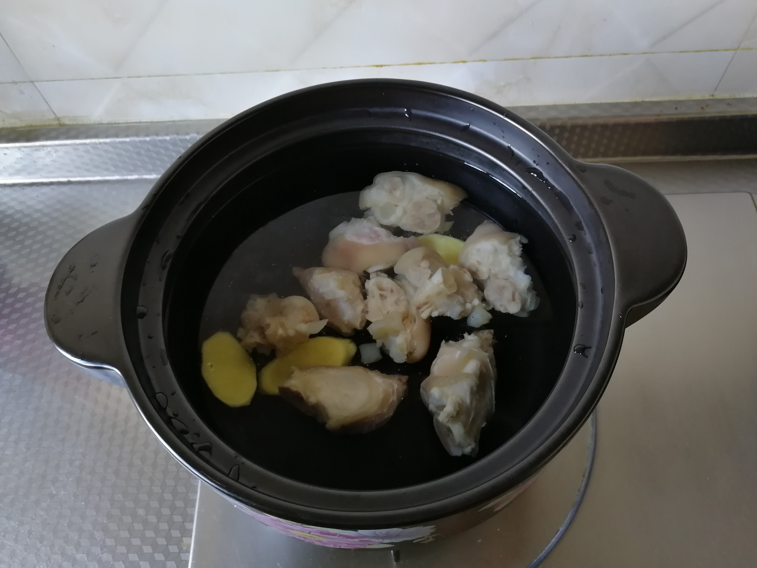 豬腳玉米湯的做法-咸鮮味燉菜譜-易網(wǎng)健康養(yǎng)生網(wǎng) 豬腳玉米湯的做法-咸鮮味燉菜譜