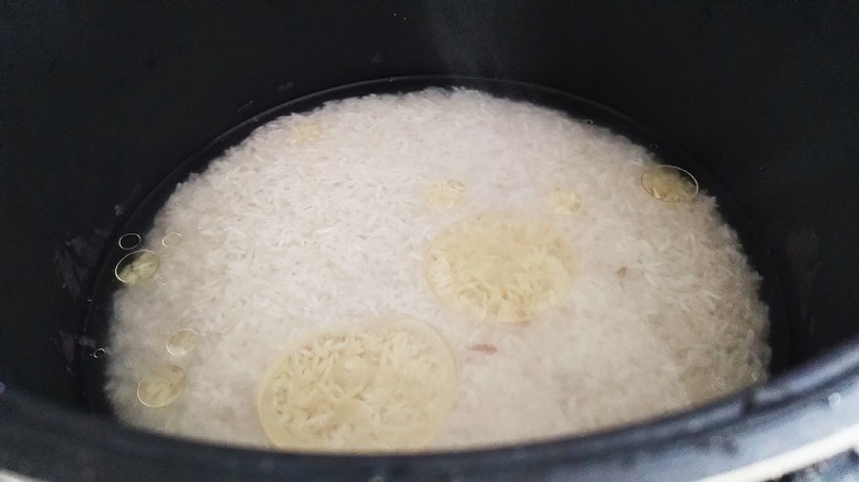 銷魂鹵肉飯的做法-咸鮮味燒菜譜-易網健康養生網 銷魂鹵肉飯的做法-咸鮮味燒菜譜
