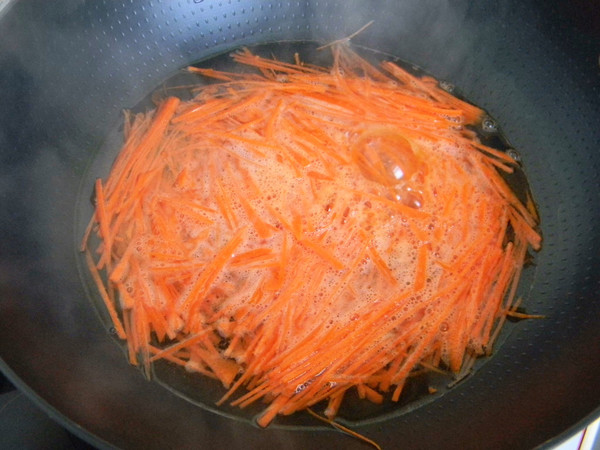 涼拌黑木耳的做法-其它口味拌菜譜-易網健康養生網 涼拌黑木耳的做法-其它口味拌菜譜