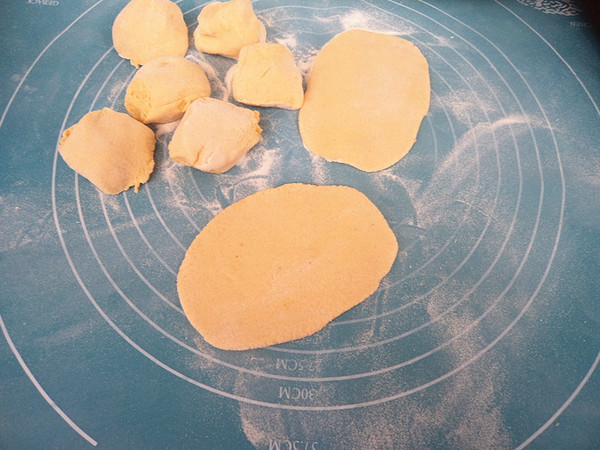 韭菜雞蛋餡混合面蒸餃的做法-咸鮮味蒸菜譜-易網健康養生網 韭菜雞蛋餡混合面蒸餃的做法-咸鮮味蒸菜譜
