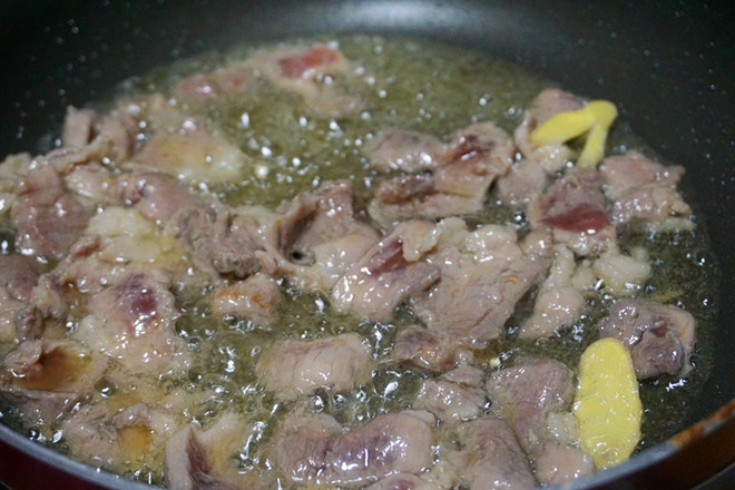 家常白油肉片的做法-家常味炒菜譜