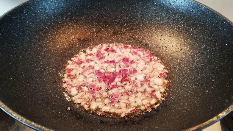 銷魂鹵肉飯的做法-咸鮮味燒菜譜-易網健康養生網 銷魂鹵肉飯的做法-咸鮮味燒菜譜