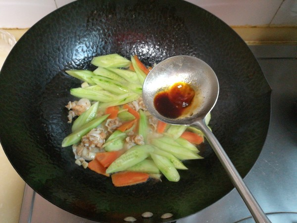 黃瓜炒扇貝的做法-家常味炒菜譜-易網健康養生網 黃瓜炒扇貝的做法-家常味炒菜譜