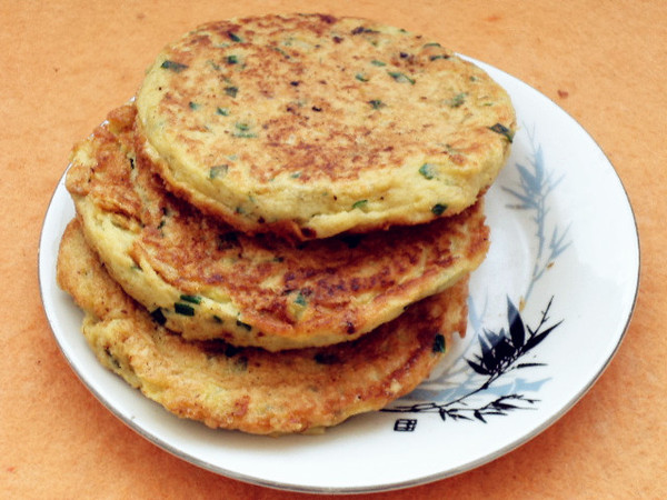 豆渣韭菜雞蛋餅的做法-家常味煎菜譜-易網(wǎng)健康養(yǎng)生網(wǎng) 豆渣韭菜雞蛋餅的做法-家常味煎菜譜