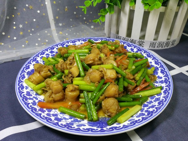 蒜苔炒扇貝肉的做法-家常味炒菜譜-易網(wǎng)健康養(yǎng)生網(wǎng) 蒜苔炒扇貝肉的做法-家常味炒菜譜