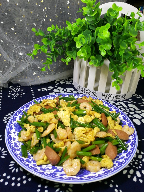 韭苔雞蛋炒蝦仁的做法-家常味炒菜譜-易網健康養生網 韭苔雞蛋炒蝦仁的做法-家常味炒菜譜