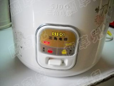 臘味地三鮮燜飯的做法-咸鮮味燜菜譜
