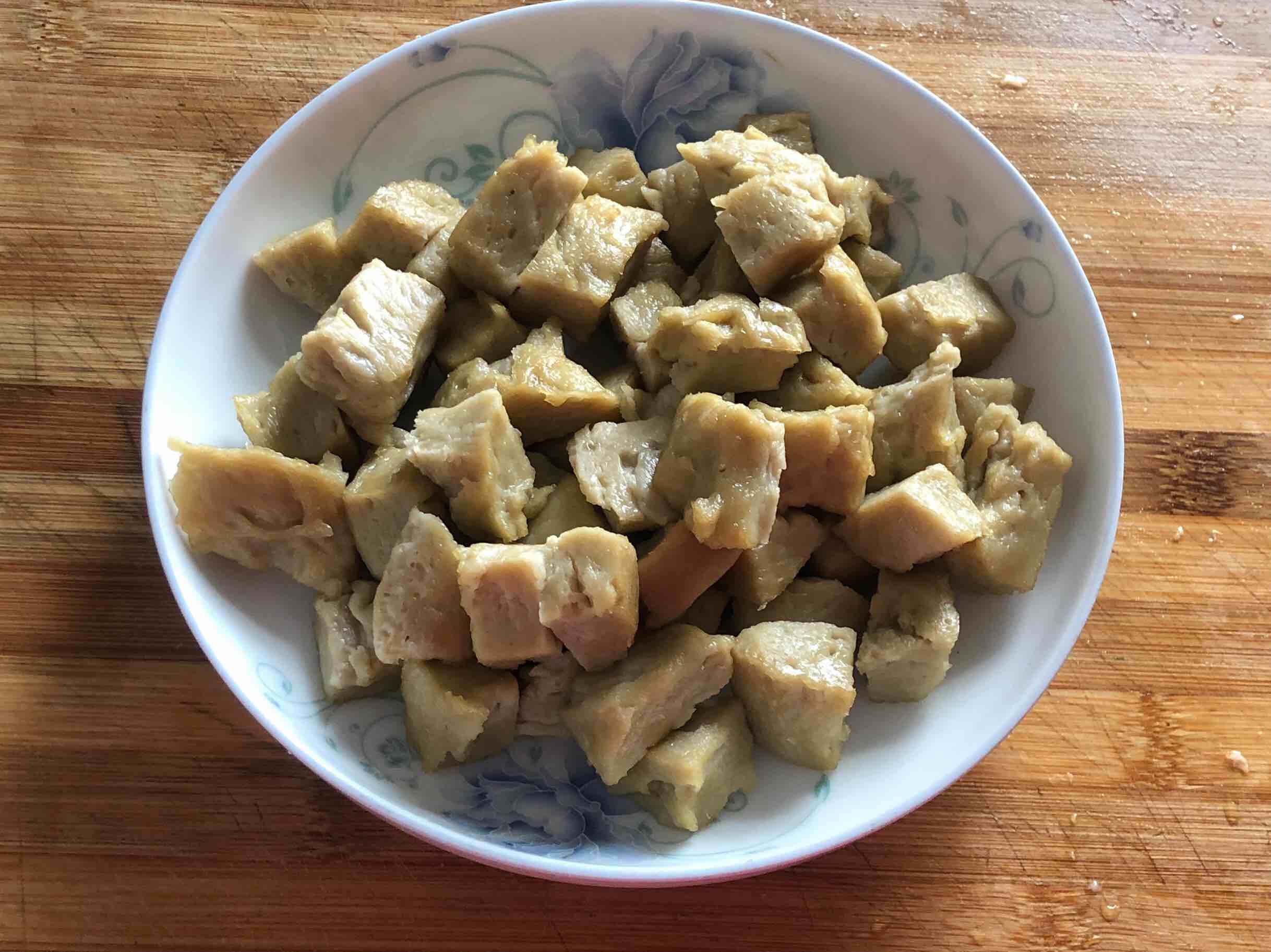簡單易做滴涼皮的做法-酸辣味蒸菜譜-易網(wǎng)健康養(yǎng)生網(wǎng) 簡單易做滴涼皮的做法-酸辣味蒸菜譜