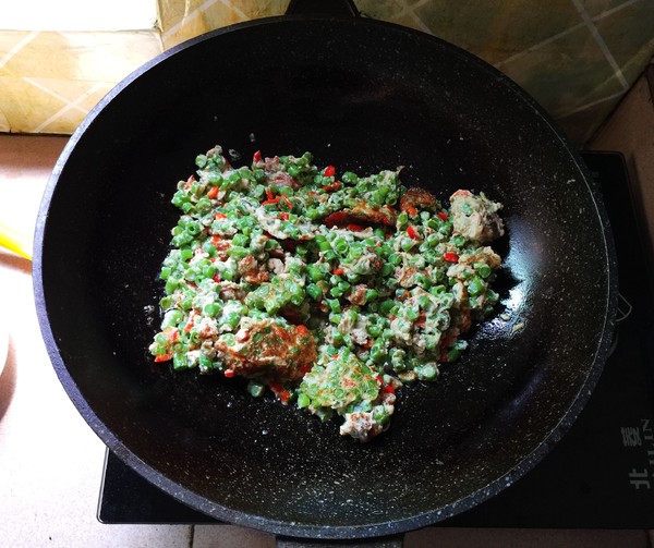 豆角煎雞蛋的做法-家常味煎菜譜