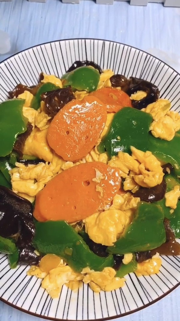 青椒炒雞蛋的做法-咸鮮味炒菜譜-易網健康養生網 青椒炒雞蛋的做法-咸鮮味炒菜譜