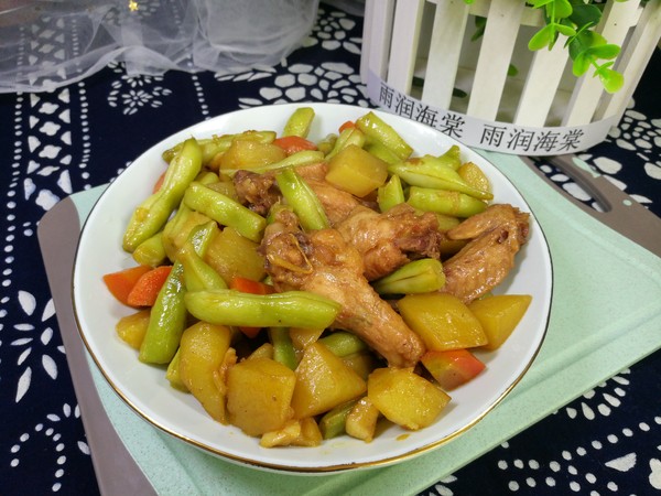 土豆豆角燉雞翅的做法-家常味燉菜譜-易網健康養(yǎng)生網 土豆豆角燉雞翅的做法-家常味燉菜譜