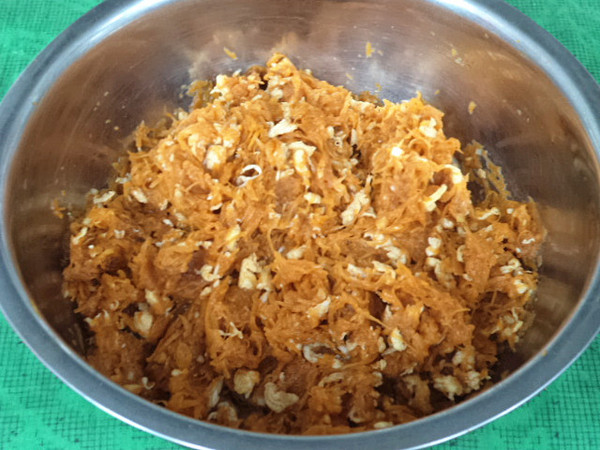 雞蛋倭瓜餡蒸包的做法-家常味蒸菜譜-易網(wǎng)健康養(yǎng)生網(wǎng) 雞蛋倭瓜餡蒸包的做法-家常味蒸菜譜