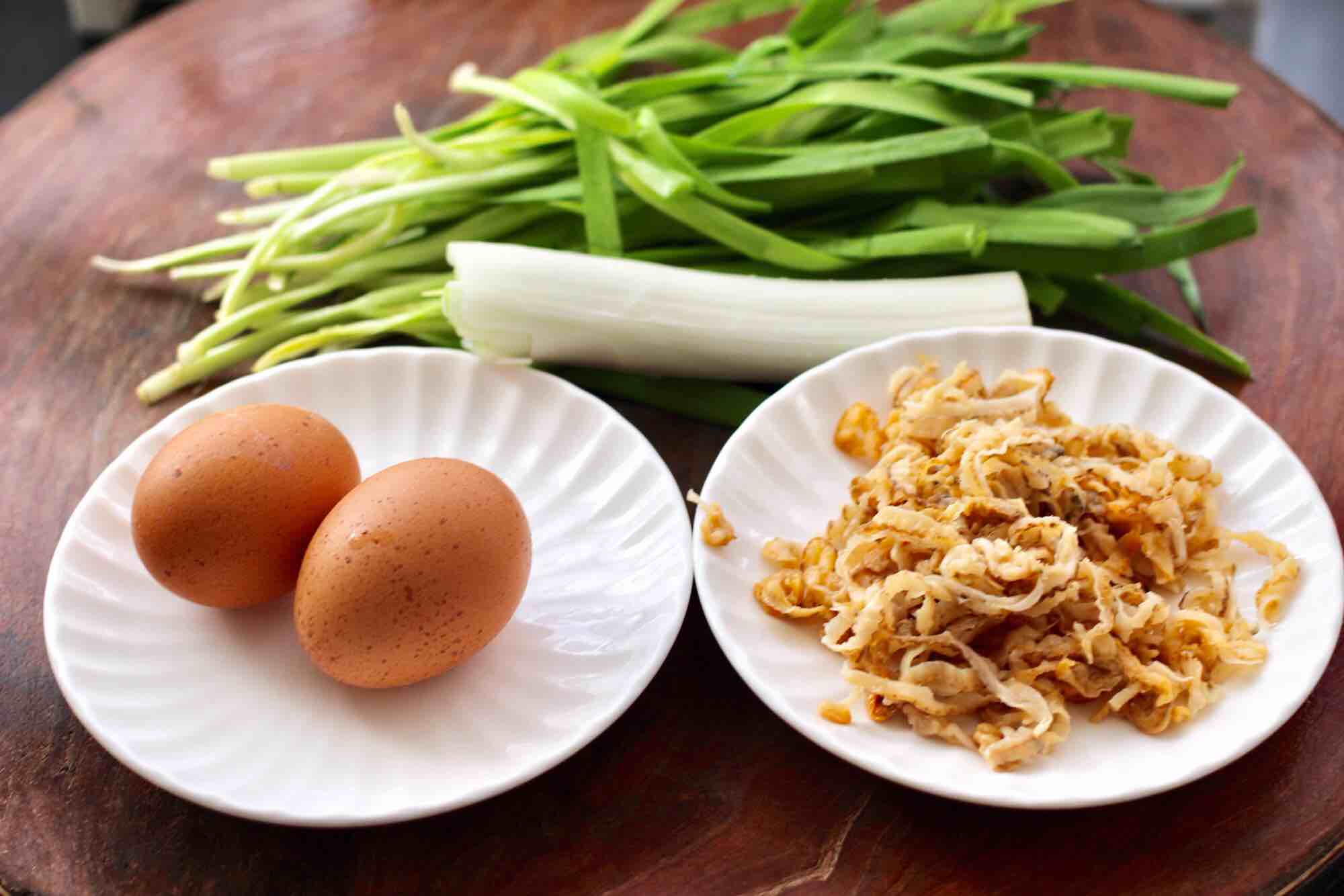 韭菜扇貝餡餅的做法-咸鮮味煎菜譜-易網(wǎng)<a href=http://www.aoa7937.com/ target=_blank class=infotextkey>健康養(yǎng)生</a>網(wǎng) 韭菜扇貝餡餅的做法-咸鮮味煎菜譜