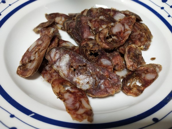 黃瓜炒麻辣香腸的做法-家常味炒菜譜