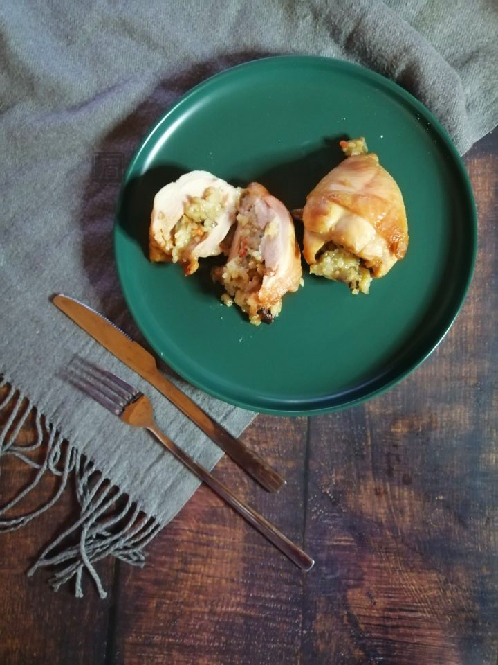 雞腿包飯的做法-咸鮮味烘焙菜譜-易網健康養生網 雞腿包飯的做法-咸鮮味烘焙菜譜