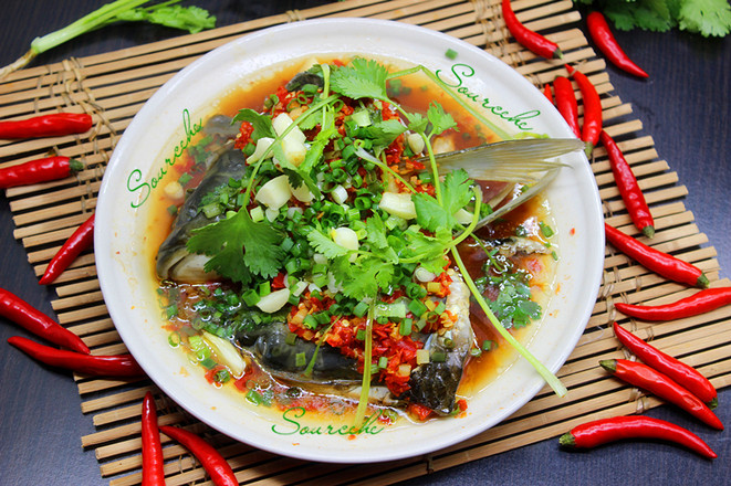 剁椒蒸魚頭的做法-香辣味蒸菜譜-易網(wǎng)健康養(yǎng)生網(wǎng) 剁椒蒸魚頭的做法-香辣味蒸菜譜