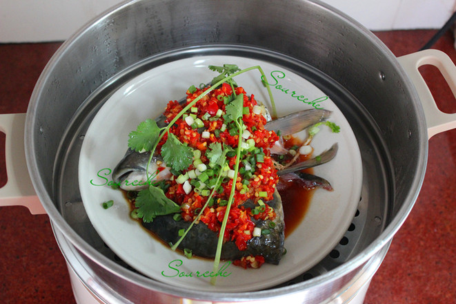 剁椒蒸魚頭的做法-香辣味蒸菜譜-易網(wǎng)健康養(yǎng)生網(wǎng) 剁椒蒸魚頭的做法-香辣味蒸菜譜