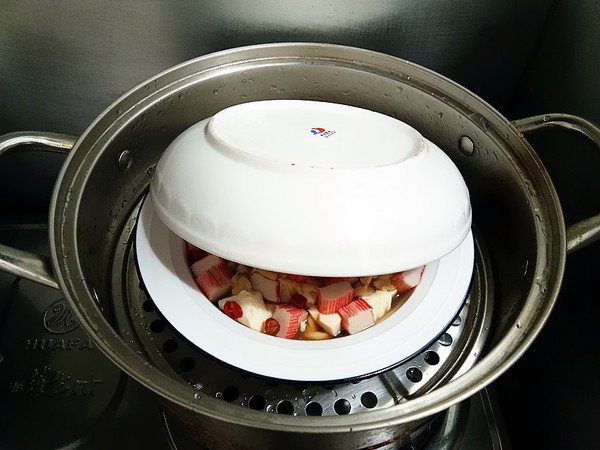 蟹肉棒蒸豆腐的做法-咸鮮味蒸菜譜-易網(wǎng)健康養(yǎng)生網(wǎng) 蟹肉棒蒸豆腐的做法-咸鮮味蒸菜譜