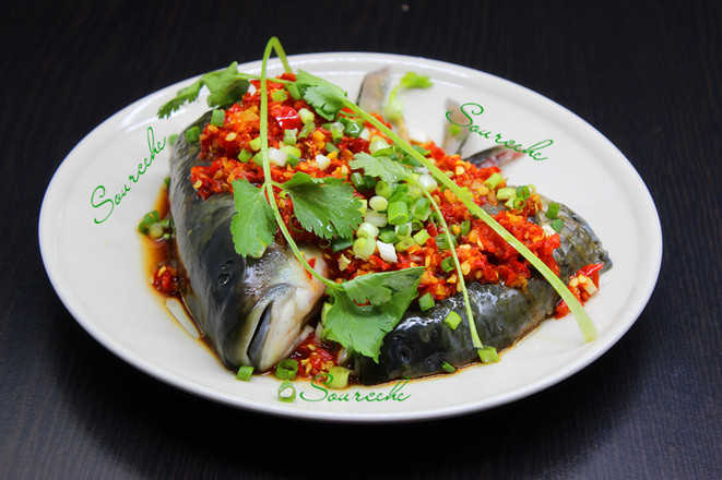 剁椒蒸魚頭的做法-香辣味蒸菜譜-易網(wǎng)健康養(yǎng)生網(wǎng) 剁椒蒸魚頭的做法-香辣味蒸菜譜