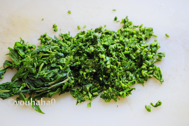 香椿芽鵝蛋并的做法-家常味炒菜譜-易網健康養生網 香椿芽鵝蛋并的做法-家常味炒菜譜