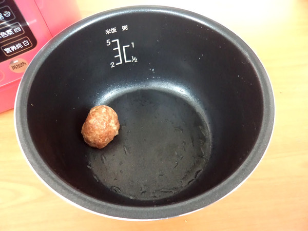 本色蒸獅子頭的做法-咸鮮味蒸菜譜-易網(wǎng)健康養(yǎng)生網(wǎng) 本色蒸獅子頭的做法-咸鮮味蒸菜譜