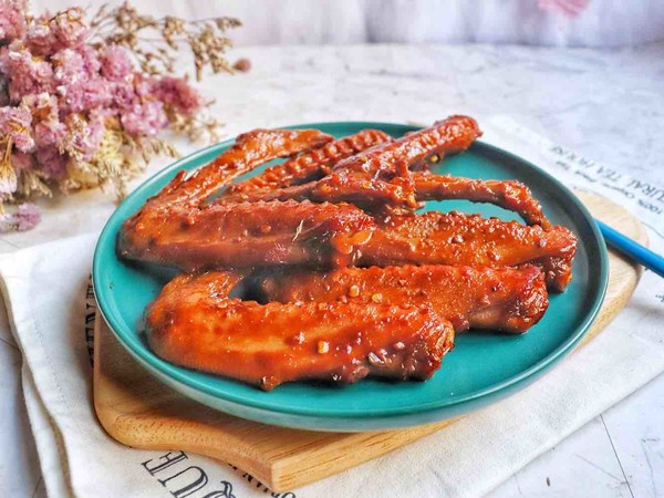 鹵鴨翅的做法-香辣味鹵菜譜-易網(wǎng)健康養(yǎng)生網(wǎng) 鹵鴨翅的做法-香辣味鹵菜譜