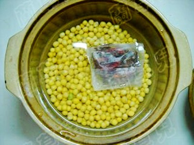 五香鹵豌豆的做法-五香味鹵菜譜