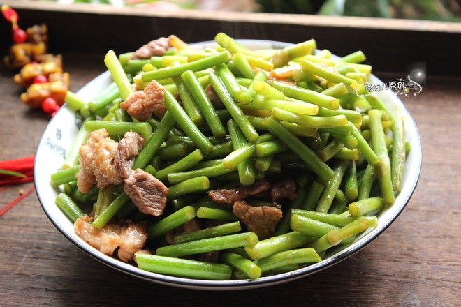 炒蒜苔的做法-咸鮮味炒菜譜-易網健康養生網 炒蒜苔的做法-咸鮮味炒菜譜