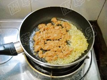 雪菜餡餅的做法-家常味煎菜譜