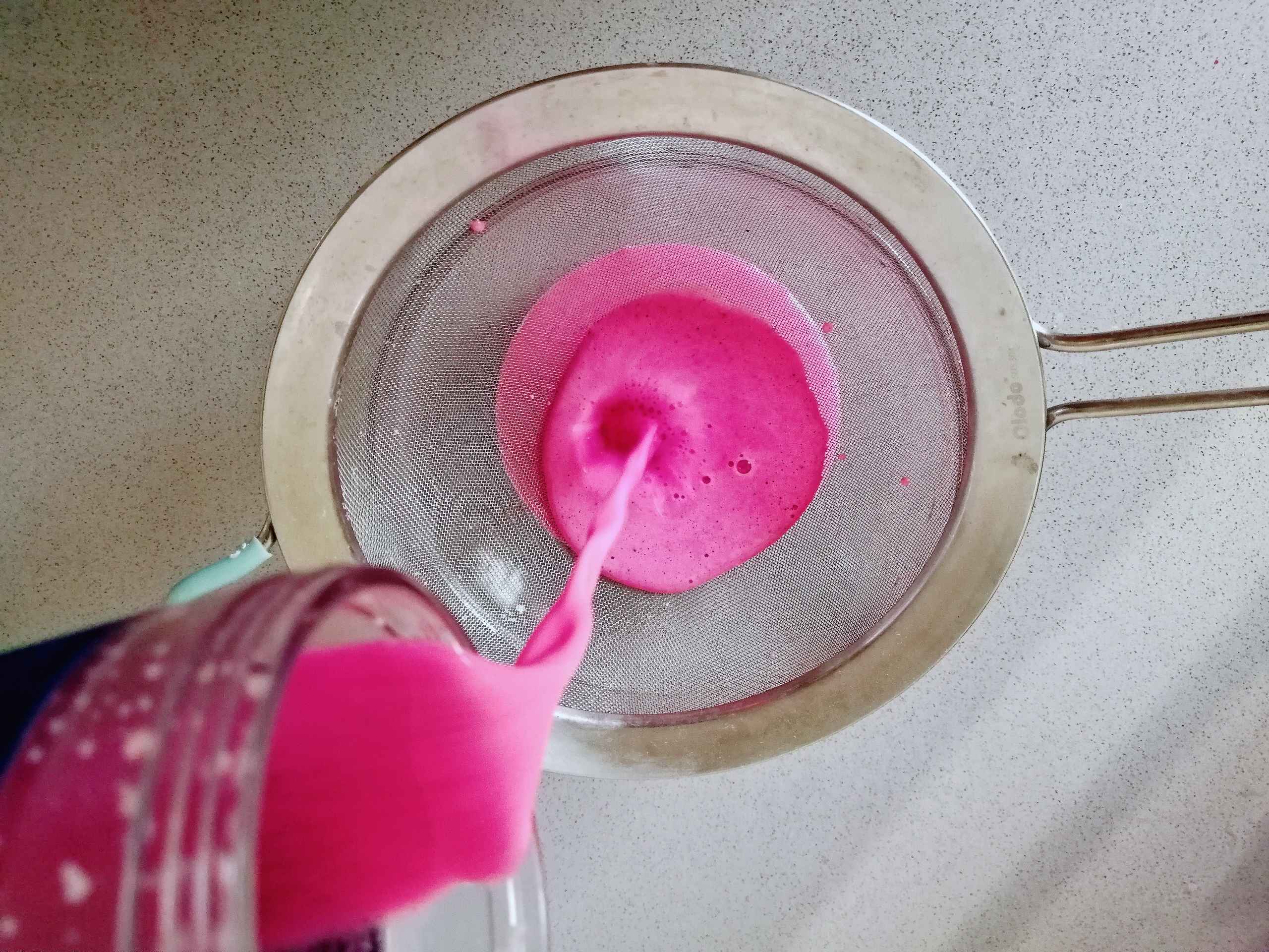 不揉面不醒面，香甜松軟的火龍果蒸糕的做法-甜味蒸菜譜