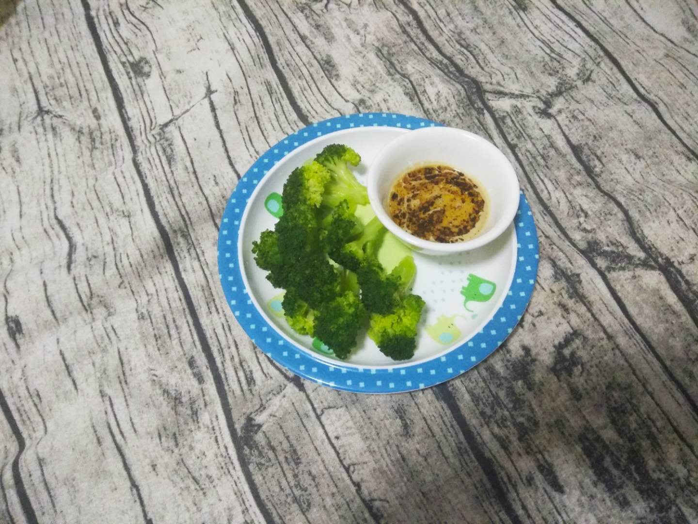 麻醬西蘭花的做法-麻醬味其它工藝菜譜
