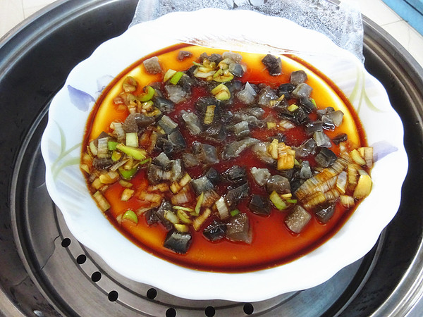海參蒸蛋的做法-咸鮮味蒸菜譜-易網(wǎng)健康養(yǎng)生網(wǎng) 海參蒸蛋的做法-咸鮮味蒸菜譜