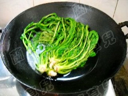 雪菜餡餅的做法-家常味煎菜譜