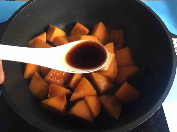 醬燒南瓜的做法-家常味燜菜譜-易網(wǎng)健康養(yǎng)生網(wǎng) 醬燒南瓜的做法-家常味燜菜譜