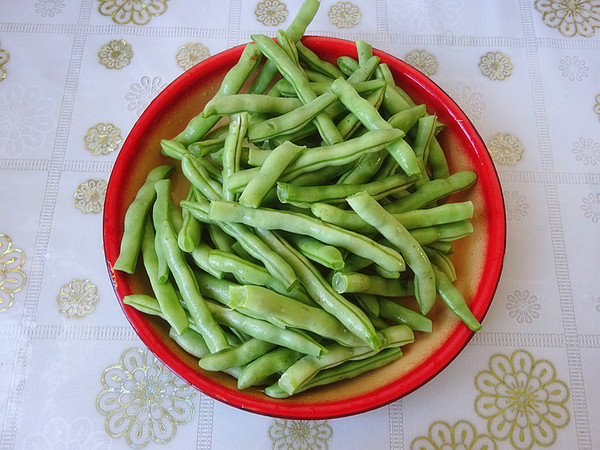 蒜香豆角的做法-蒜香味炒菜譜-易網(wǎng)健康養(yǎng)生網(wǎng) 蒜香豆角的做法-蒜香味炒菜譜