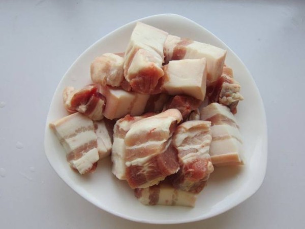 蓮藕肉煲的做法-家常味燉菜譜-易網健康養生網 蓮藕肉煲的做法-家常味燉菜譜