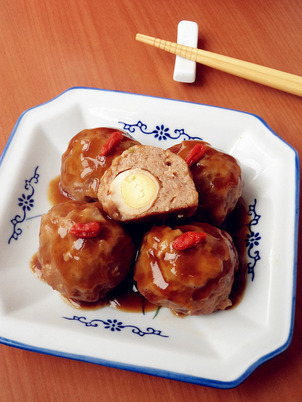 本色蒸獅子頭的做法-咸鮮味蒸菜譜-易網(wǎng)健康養(yǎng)生網(wǎng) 本色蒸獅子頭的做法-咸鮮味蒸菜譜