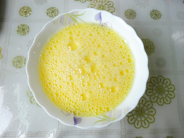 海參蒸蛋的做法-咸鮮味蒸菜譜-易網(wǎng)健康養(yǎng)生網(wǎng) 海參蒸蛋的做法-咸鮮味蒸菜譜