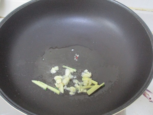 梭子蟹炒年糕的做法-咸鮮味炒菜譜-易網(wǎng)健康養(yǎng)生網(wǎng) 梭子蟹炒年糕的做法-咸鮮味炒菜譜
